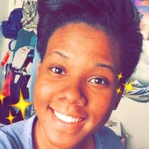 Meet your Posher, Alana